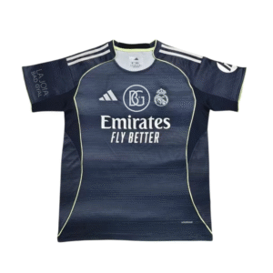 Real Madrid x Bad Gyal camiseta